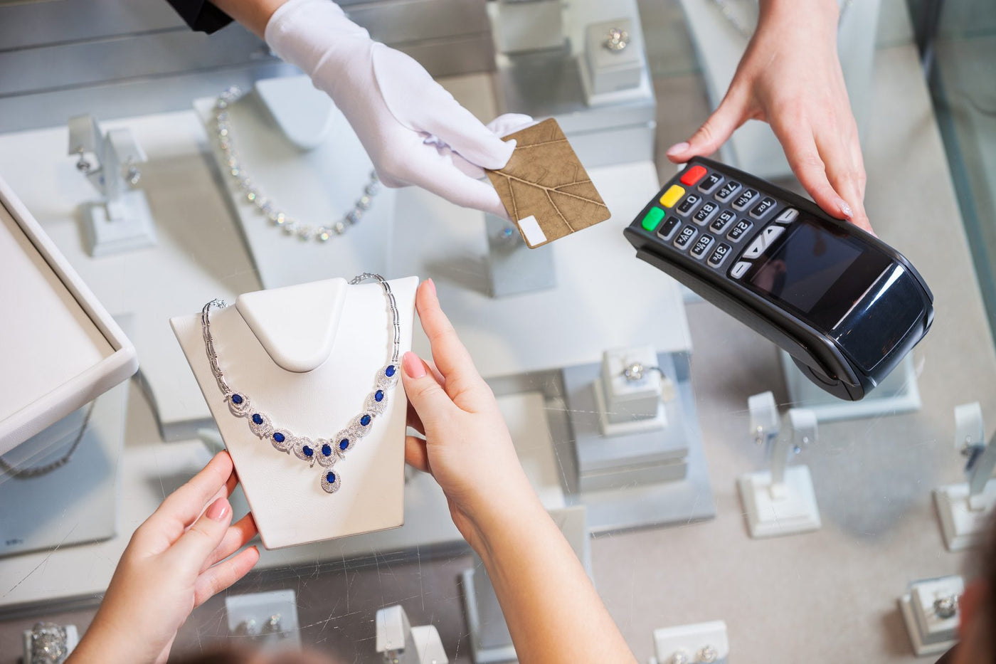 Inside the Luxury Consumer: A Custom Study on Jewelry, Value, and Purchase Behavior